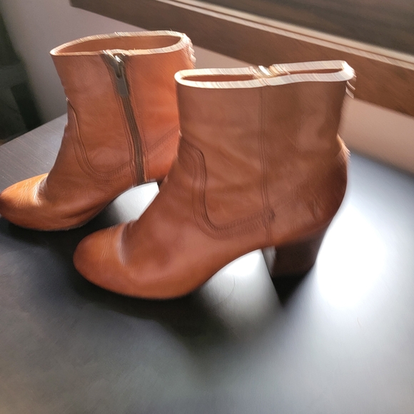 Frye Stella Zip Short Cognac Leather Ankle Booties with Block Heel Sz 8.5 - Picture 4 of 16